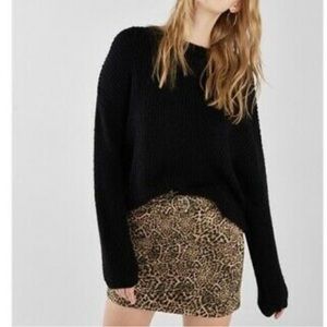 Bershka skirt  Leopard Print Mini Skirt with belt